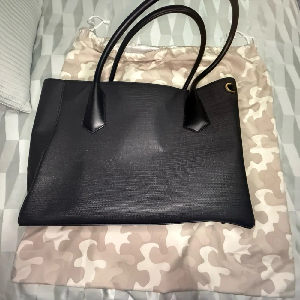 Dagne Dover Tote Bag - Picture 1 of 11